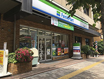 ファミリーマート